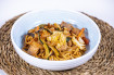 Yakisoba de pollo